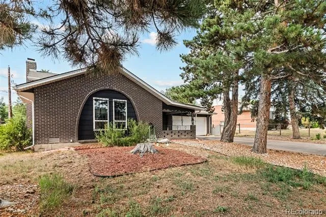 12009 E Virginia Place Aurora, CO 80012
