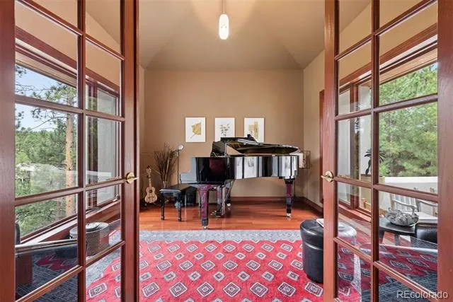 25478 Foothills Drive Golden, CO 80401