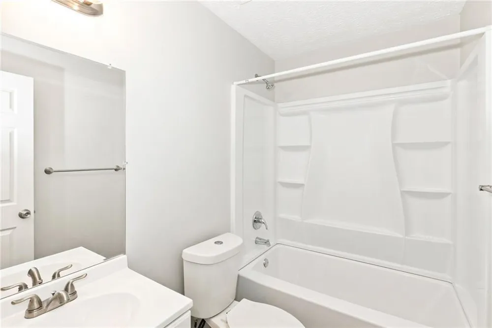 9471 Bogey Court Jonesboro, GA 30238