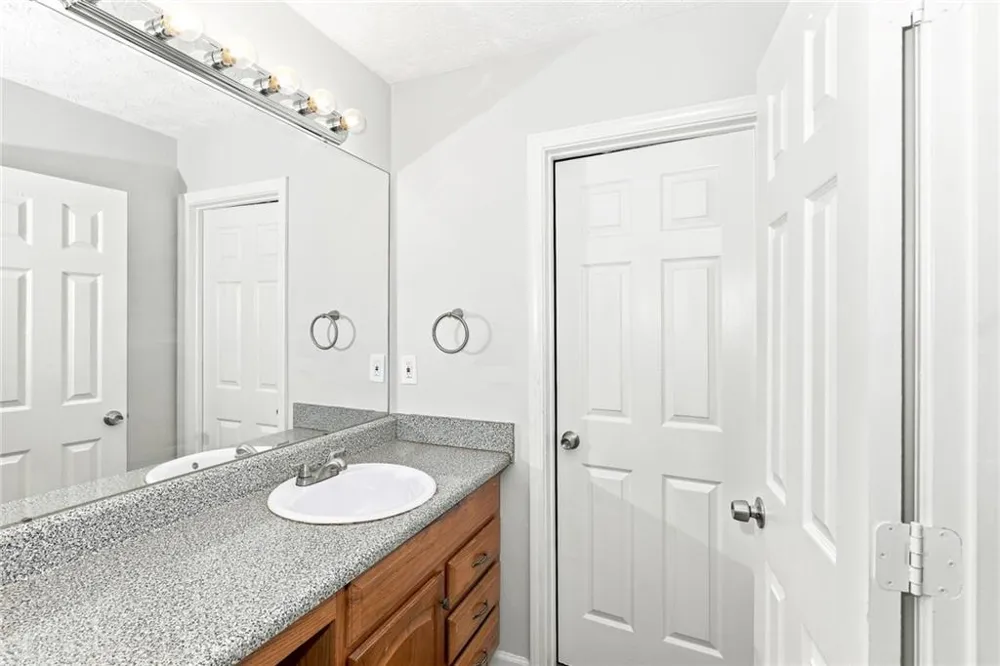 9471 Bogey Court Jonesboro, GA 30238