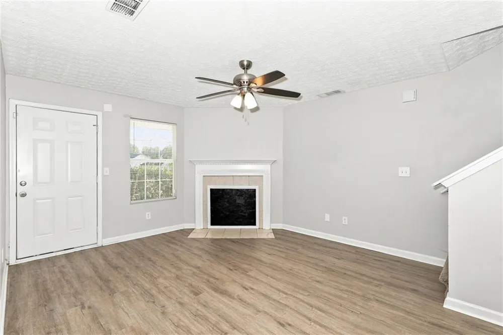 9471 Bogey Court Jonesboro, GA 30238