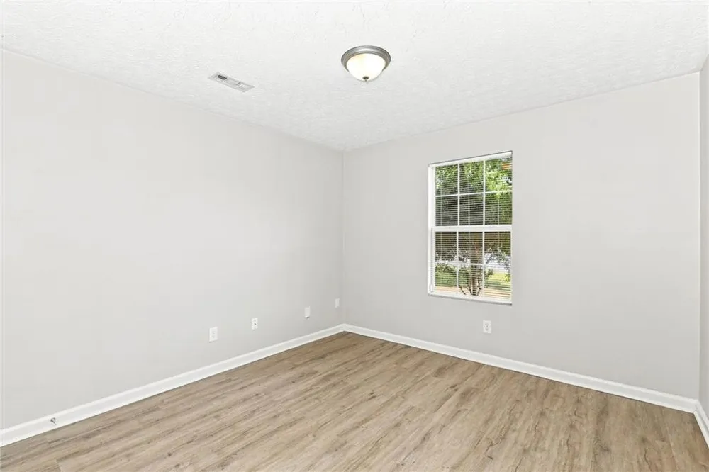 9471 Bogey Court Jonesboro, GA 30238