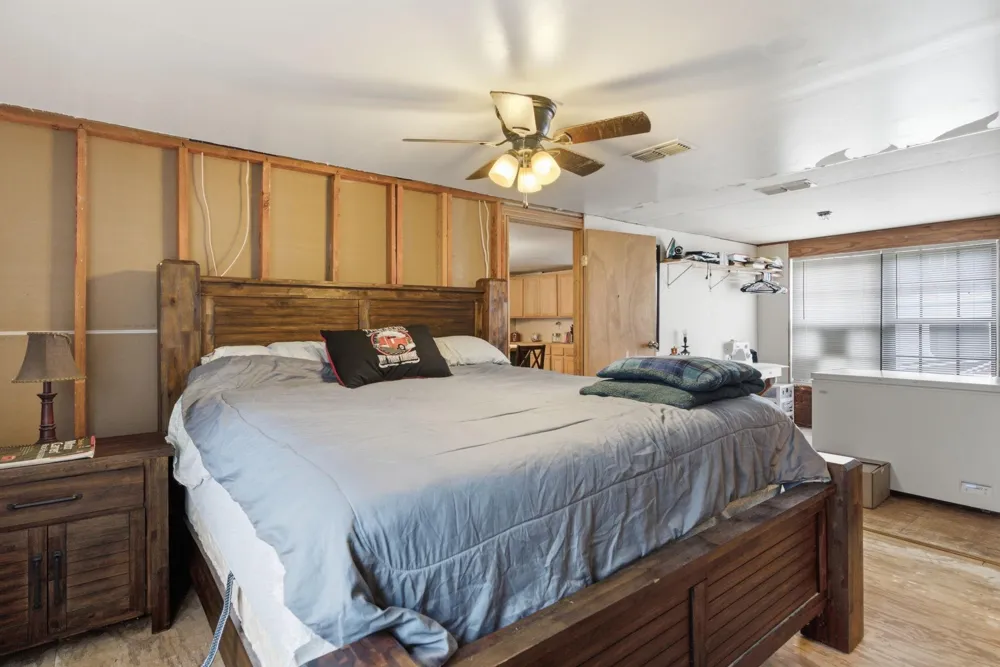 2193 W Cr 3209 Mount Enterprise, TX 75681