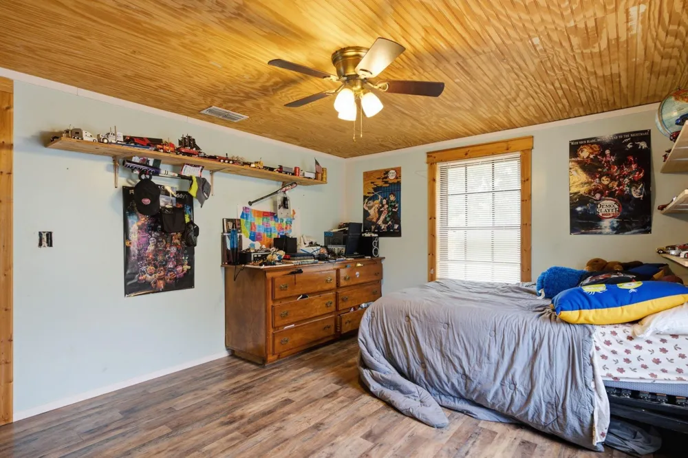 2193 W Cr 3209 Mount Enterprise, TX 75681