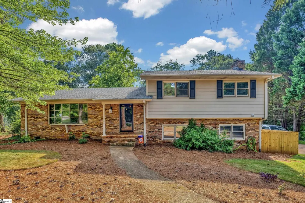 2209 Edgefield Road Spartanburg, SC 29307