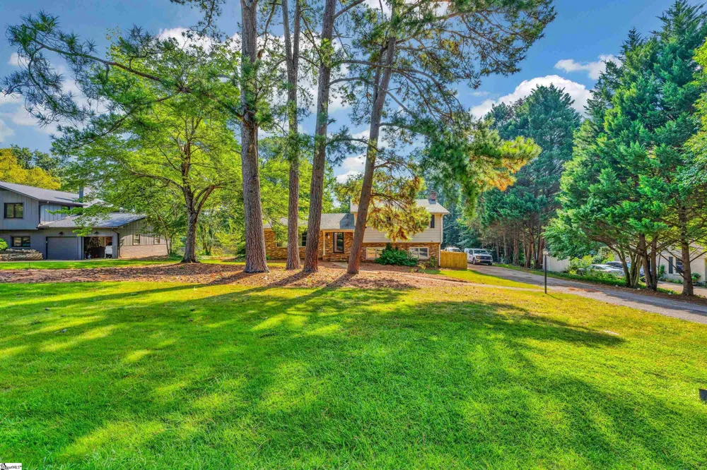 2209 Edgefield Road Spartanburg, SC 29307