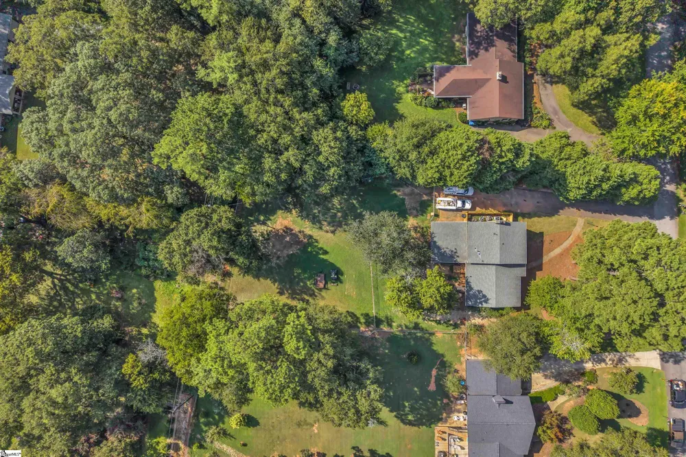 2209 Edgefield Road Spartanburg, SC 29307