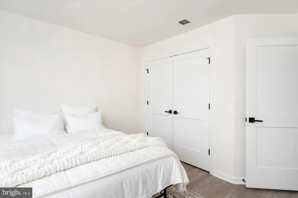 3327 POPLAR PLACE Wall, NJ 07719