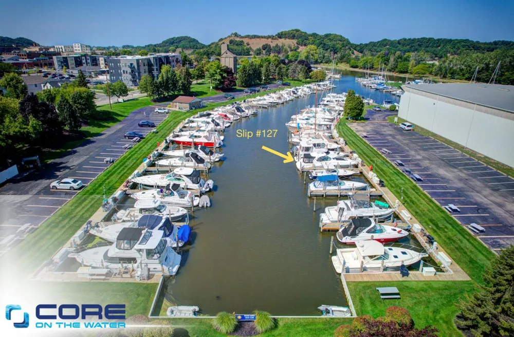 127 Wharfside Grand Haven, MI 49417