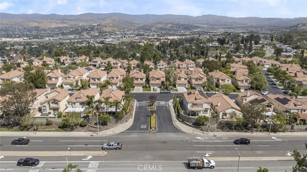19329 Santa Maria Drive Newhall, CA 91321