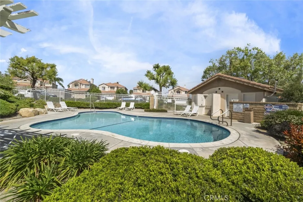 19329 Santa Maria Drive Newhall, CA 91321