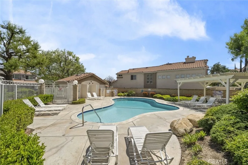 19329 Santa Maria Drive Newhall, CA 91321
