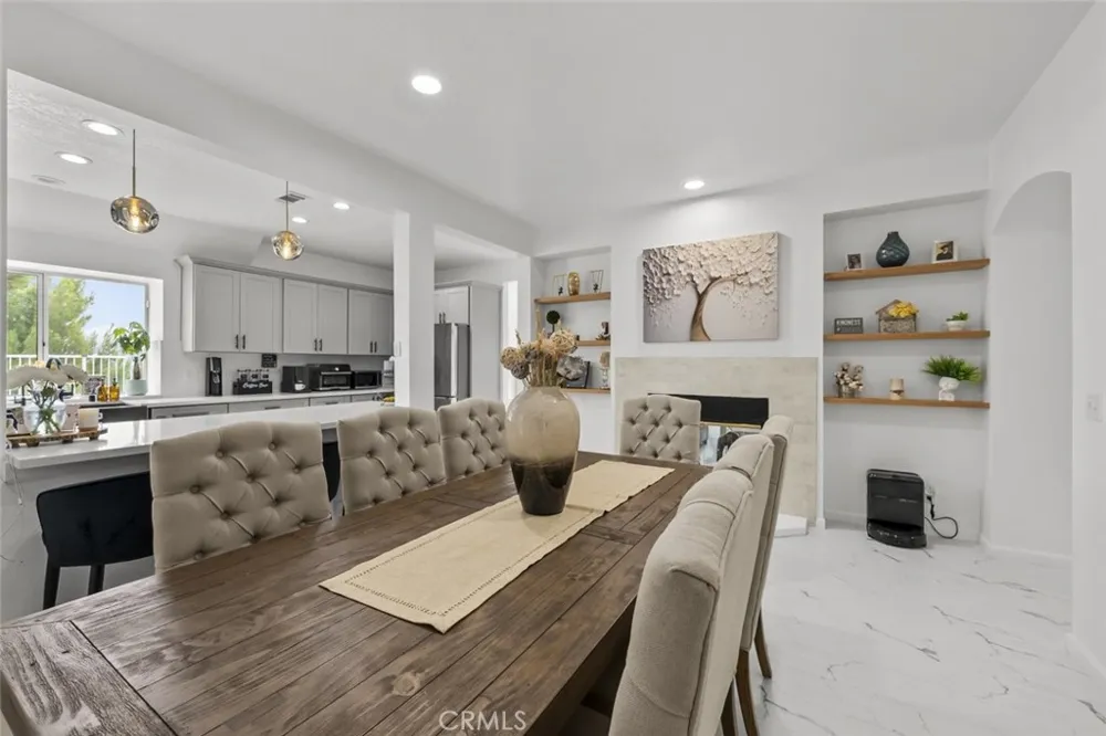 19329 Santa Maria Drive Newhall, CA 91321