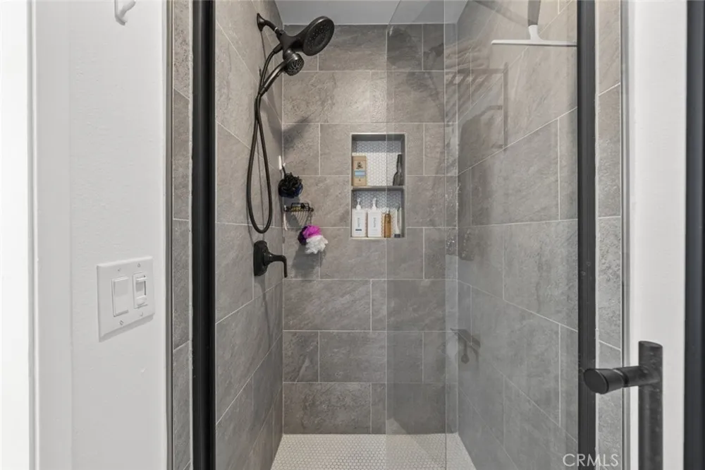 19329 Santa Maria Drive Newhall, CA 91321