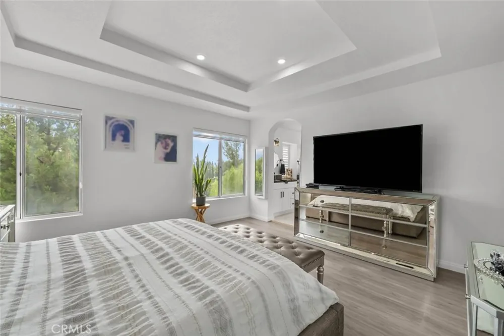 19329 Santa Maria Drive Newhall, CA 91321