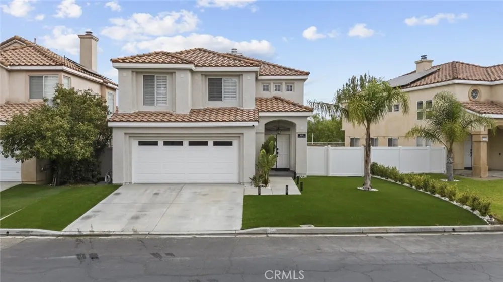19329 Santa Maria Drive Newhall, CA 91321