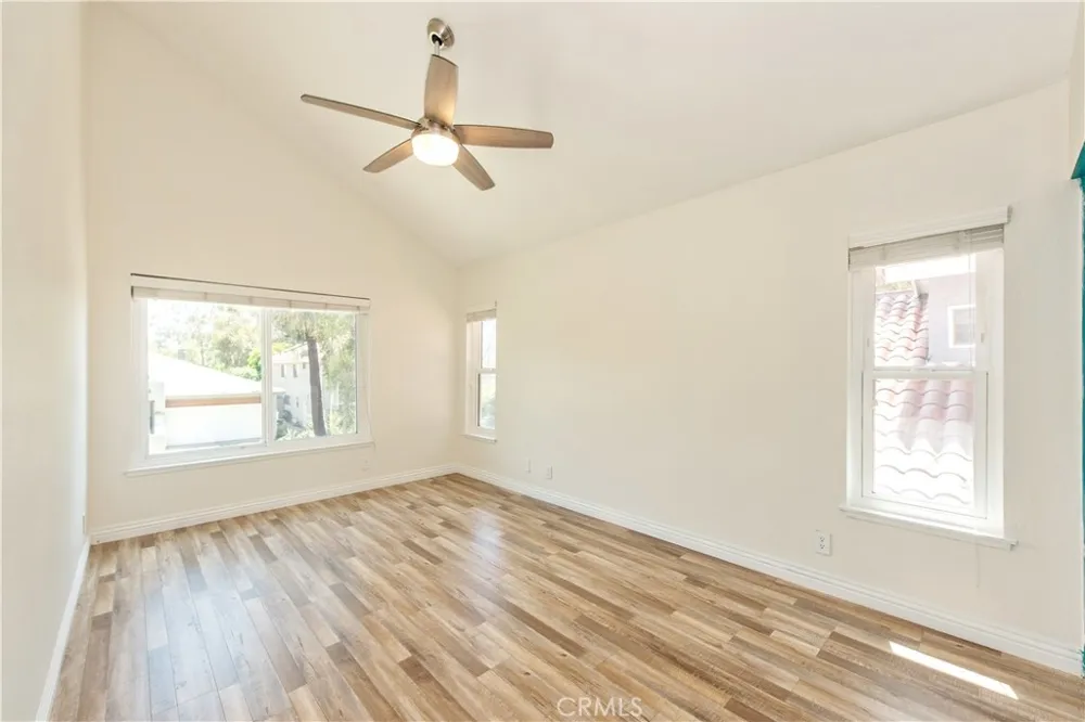 22625 Wood Shadow Lake Forest, CA 92630