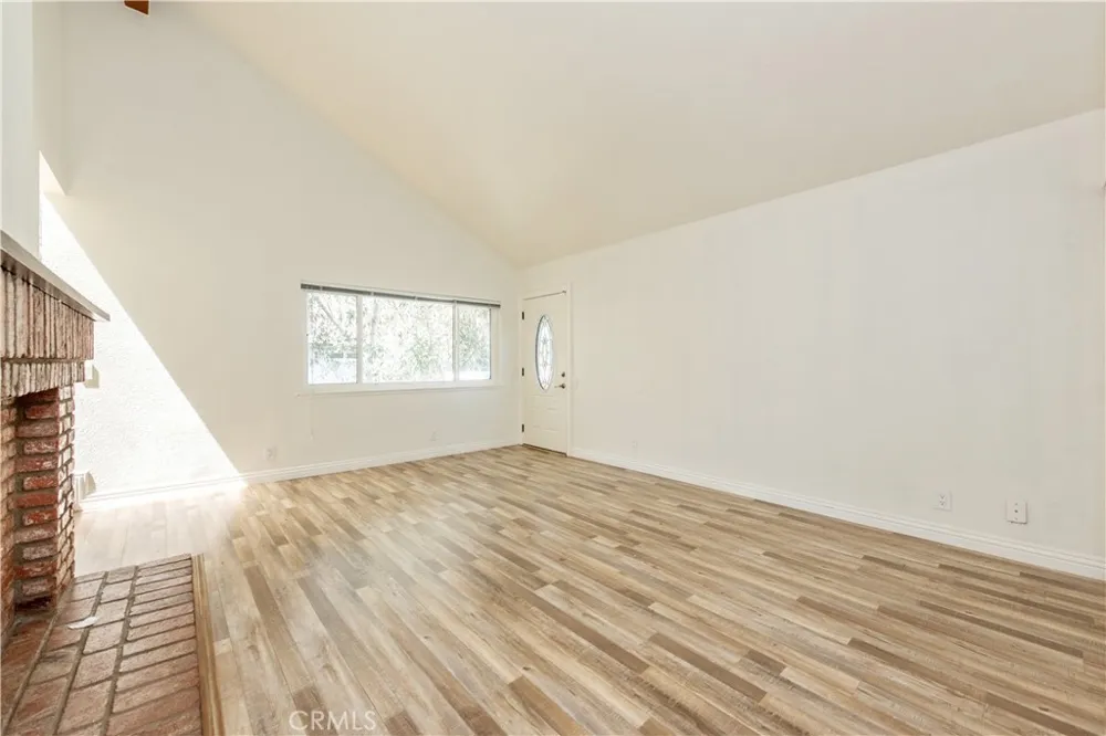 22625 Wood Shadow Lake Forest, CA 92630
