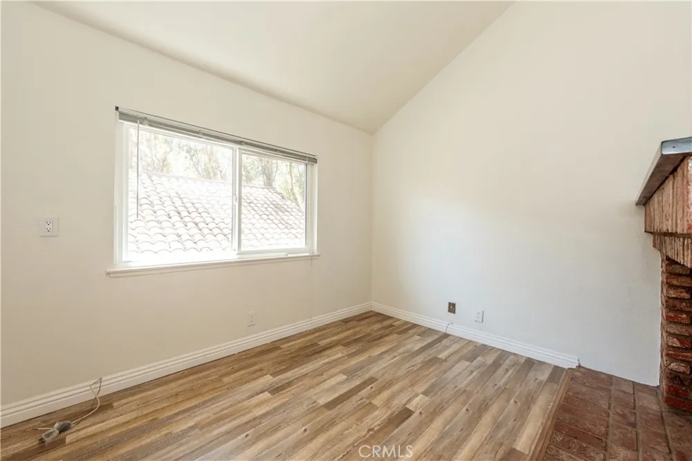 22625 Wood Shadow Lake Forest, CA 92630