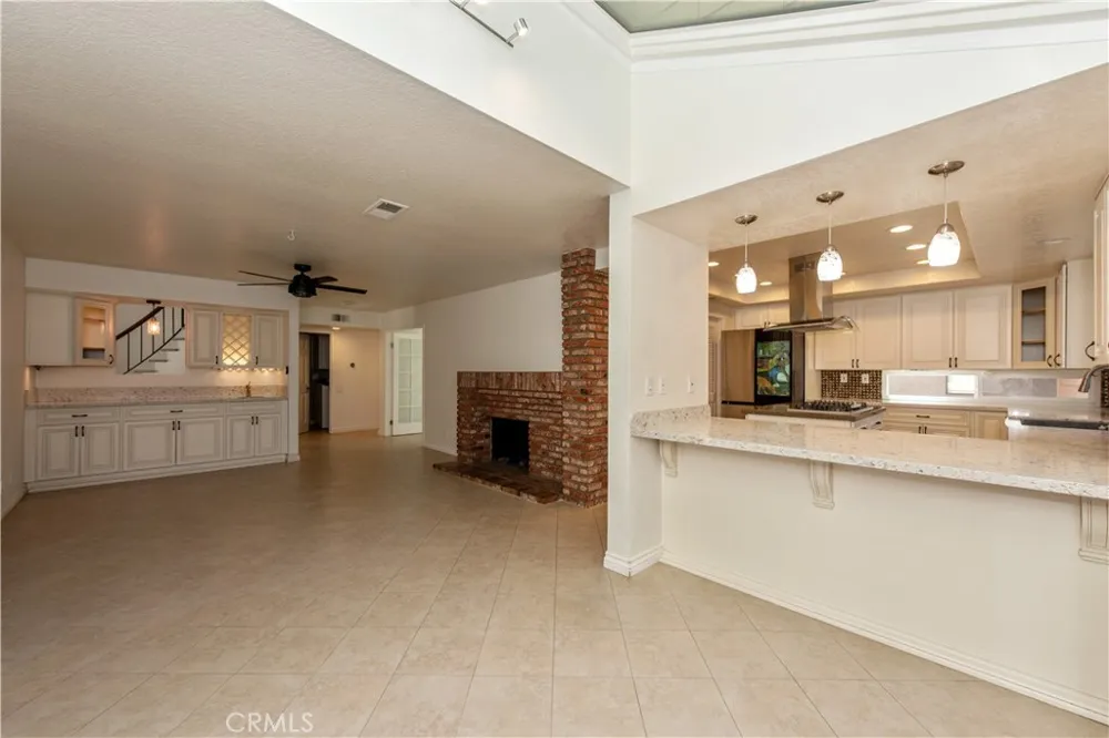 22625 Wood Shadow Lake Forest, CA 92630
