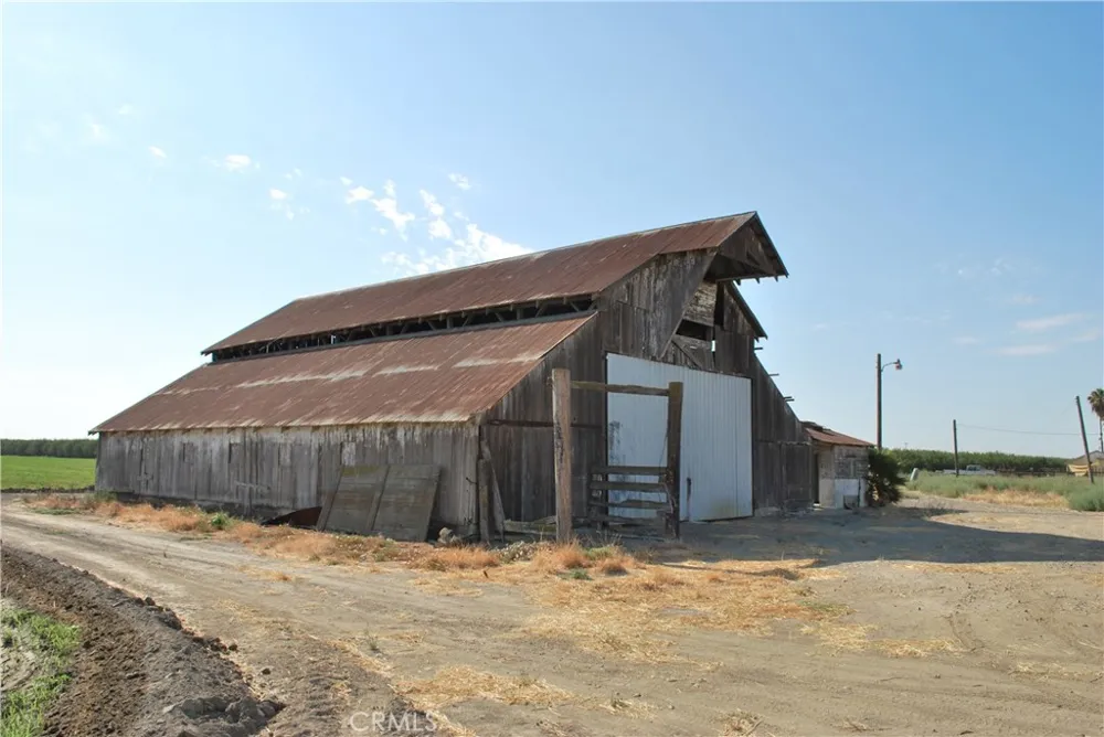 11998 Wilson Los Banos, CA 93635