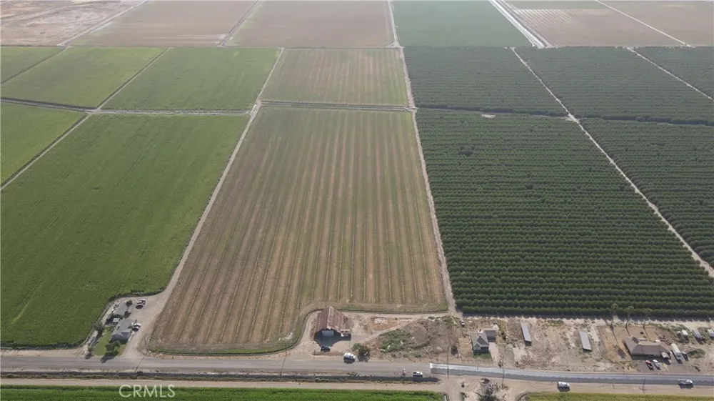 11998 Wilson Los Banos, CA 93635