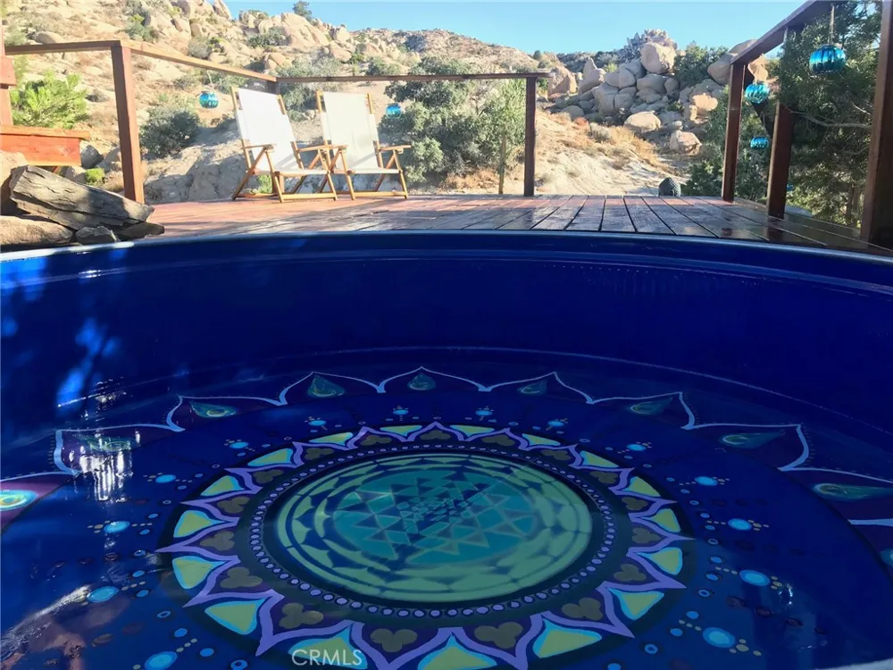 56564 Nelson Avenue Yucca Valley, CA 92284