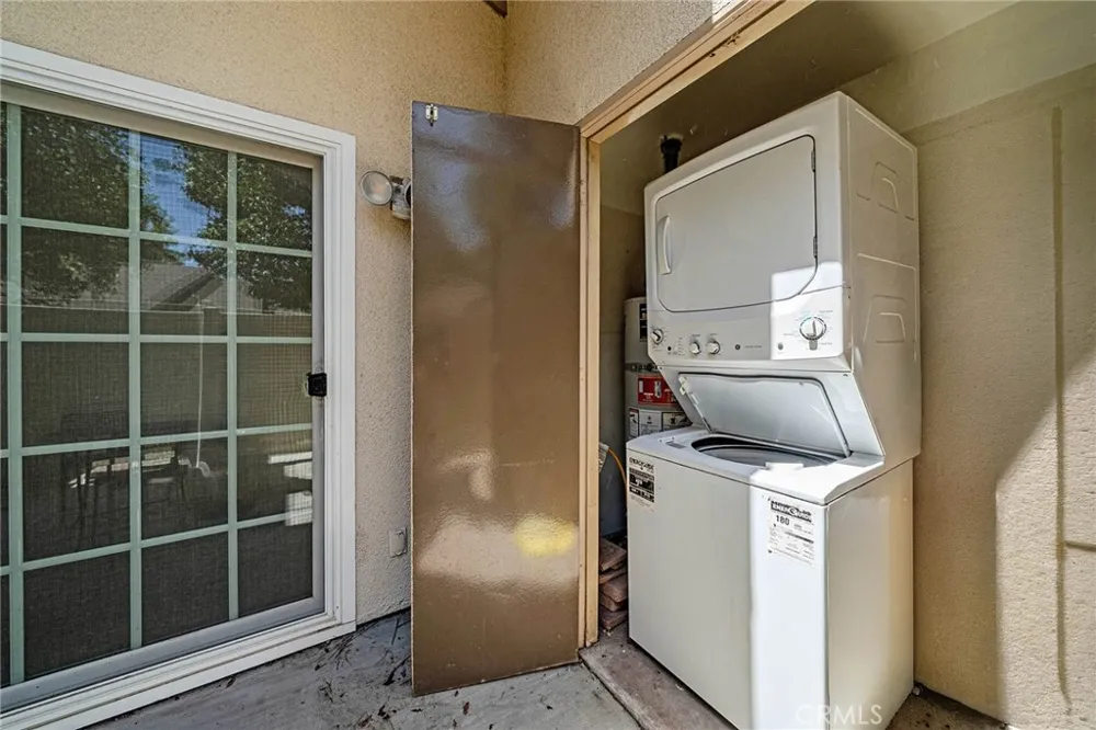 15951 Alta Vista La Mirada, CA 90638