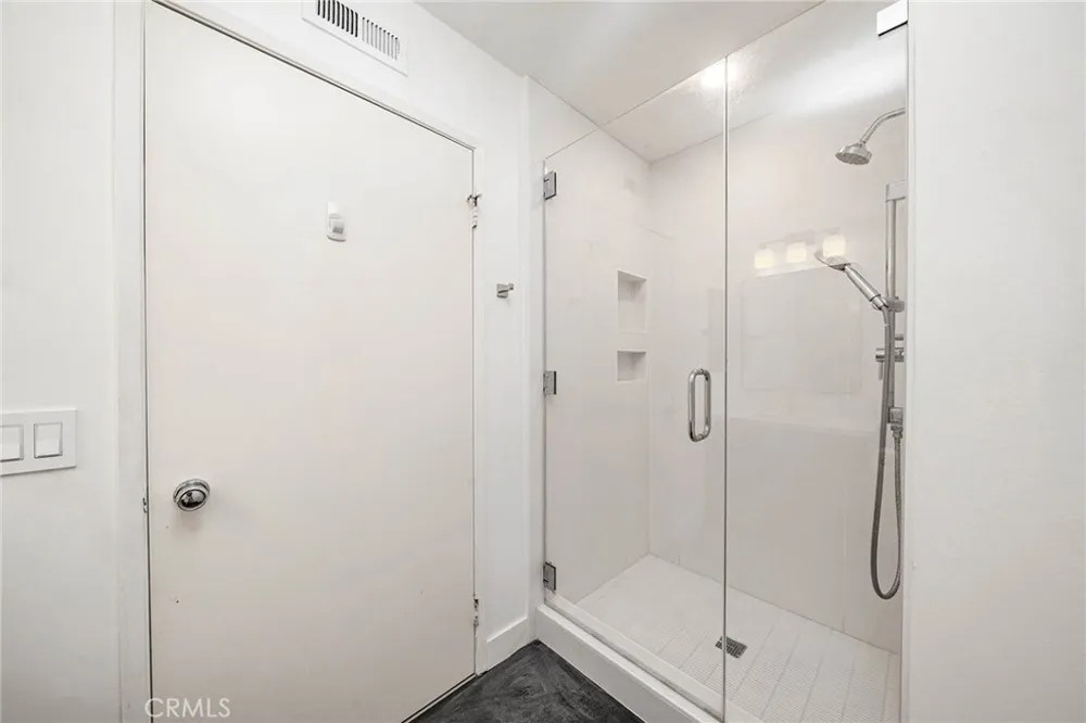 15951 Alta Vista La Mirada, CA 90638