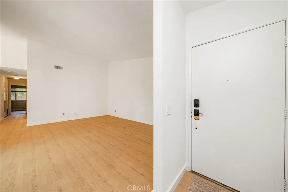 15951 Alta Vista La Mirada, CA 90638