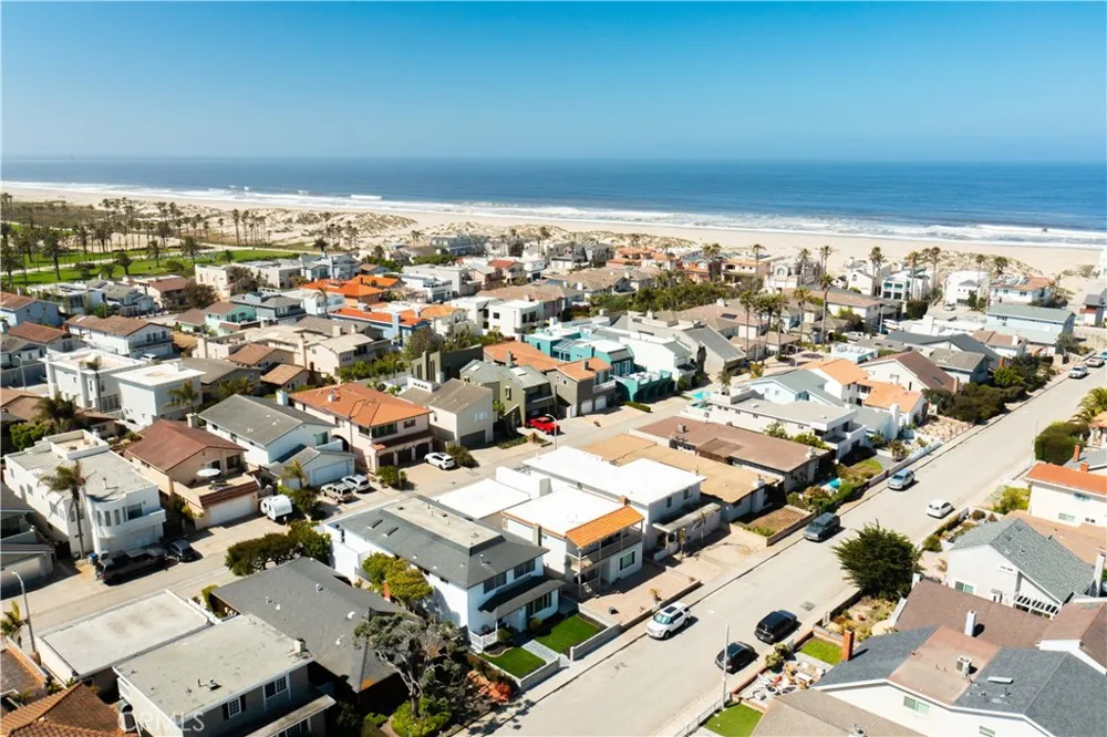 4920 Island View St Oxnard, CA 93035