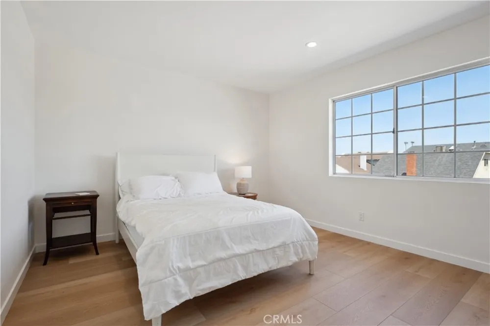 4920 Island View St Oxnard, CA 93035