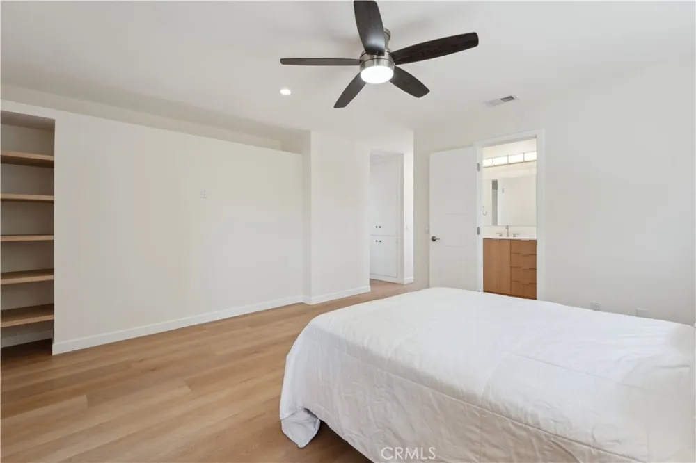4920 Island View St Oxnard, CA 93035