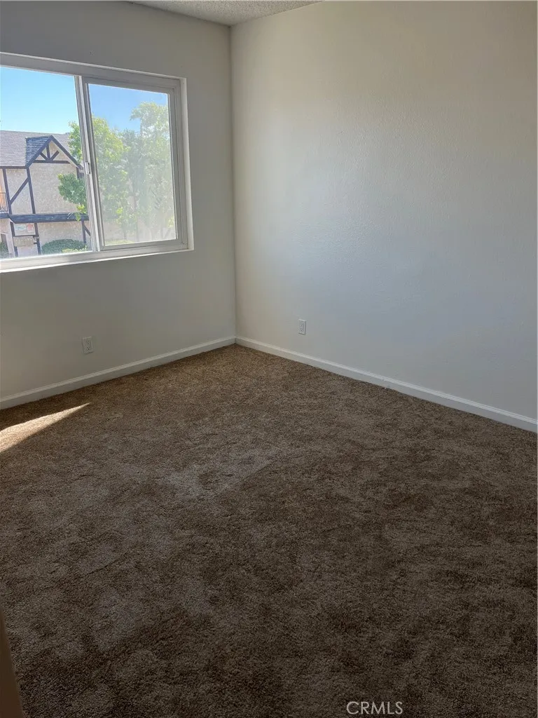 454 E Avenue Q3 #6 Palmdale, CA 93550