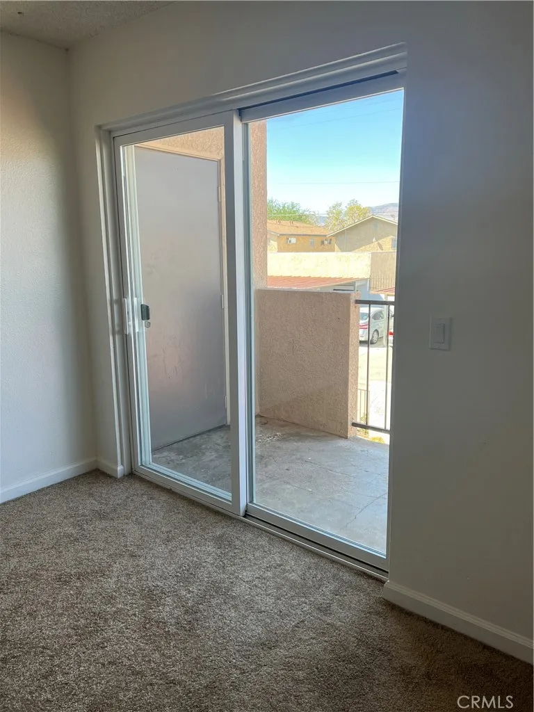 454 E Avenue Q3 #6 Palmdale, CA 93550