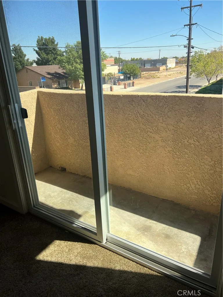454 E Avenue Q3 #6 Palmdale, CA 93550