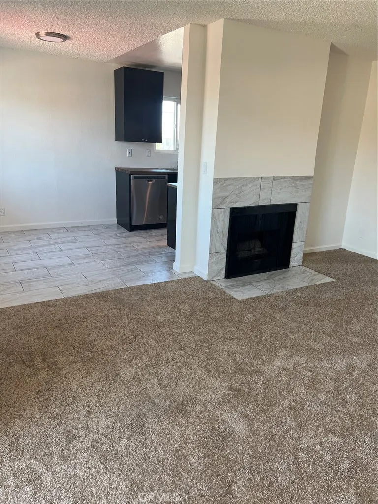 454 E Avenue Q3 #6 Palmdale, CA 93550