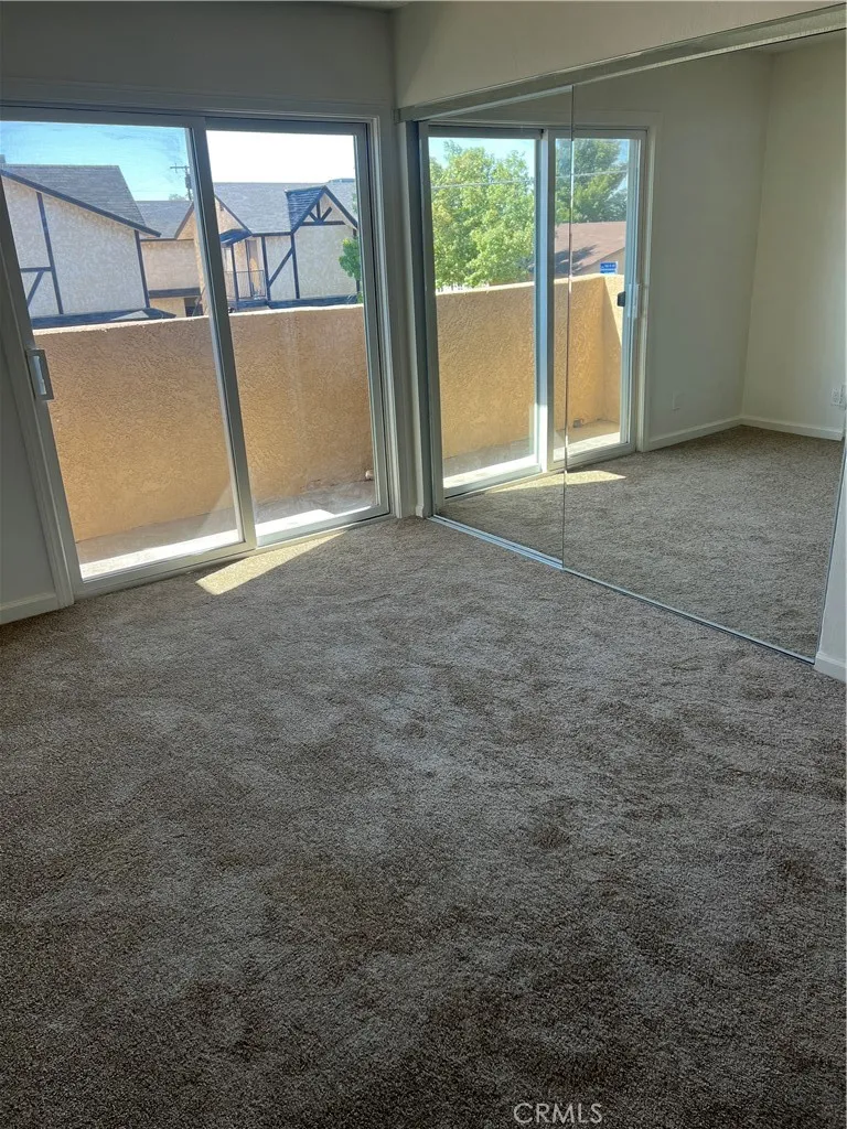 454 E Avenue Q3 #6 Palmdale, CA 93550