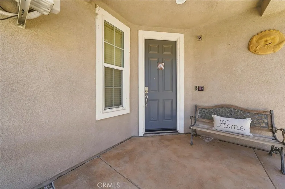 13817 Coolidge Hesperia, CA 92344