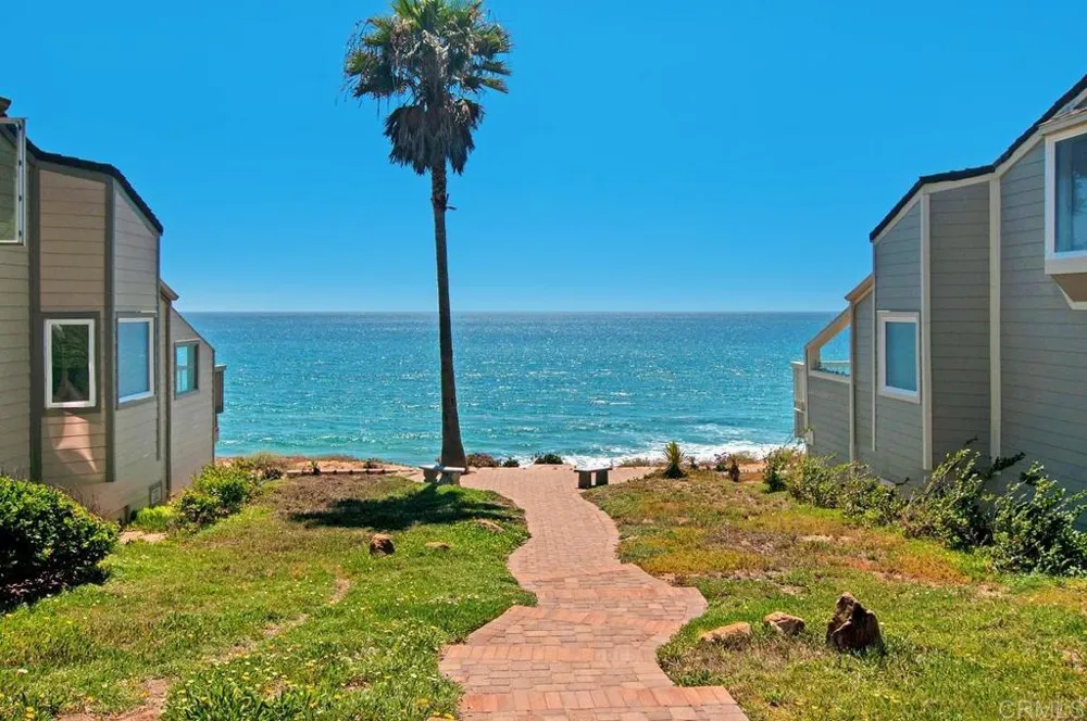 1815 Parliament Rd. Encinitas, CA 92024