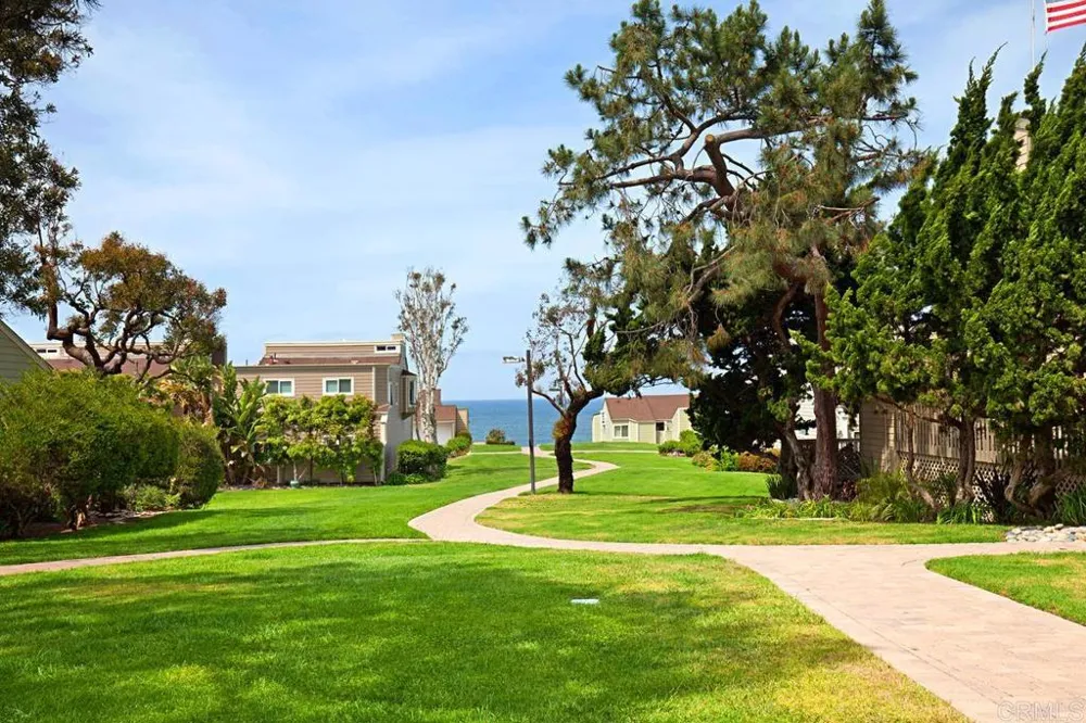 1815 Parliament Rd. Encinitas, CA 92024