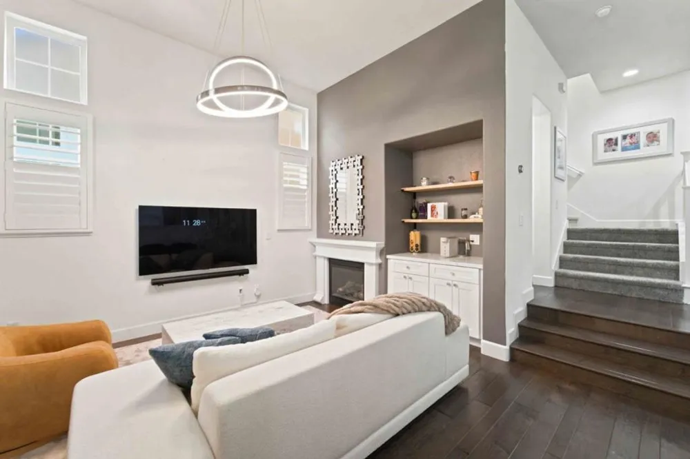 356 Ascente San Jose, CA 95125