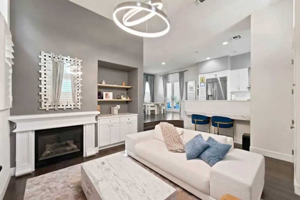 356 Ascente San Jose, CA 95125
