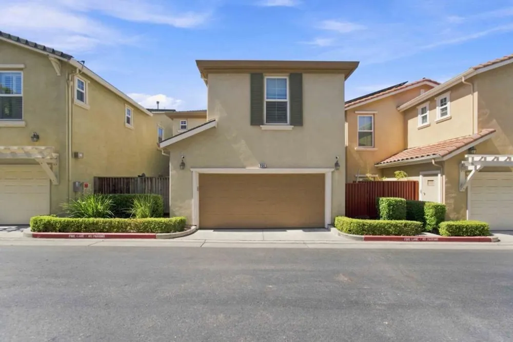 356 Ascente San Jose, CA 95125
