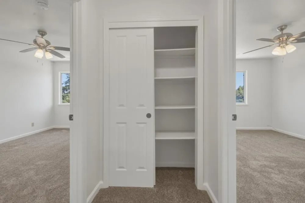 1671 El Camino De Vida Hollister, CA 95023