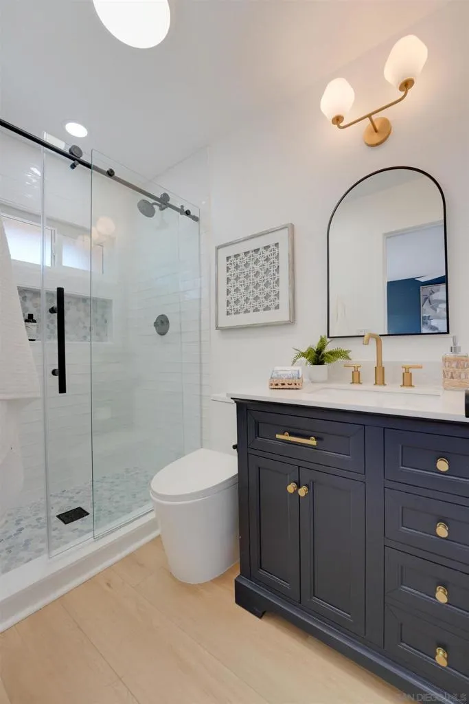 831 E 3rd Ave #5 Escondido, CA 92025