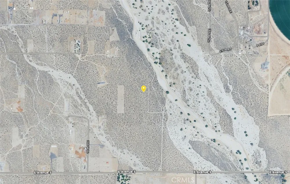 Cor 150th Ste Ave # R10 Sun Village, CA 93543