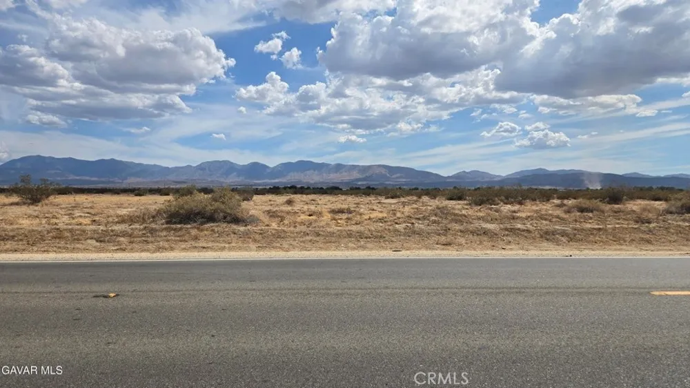 Palmdale Blvd vicinity 117th St E Littlerock, CA 93543