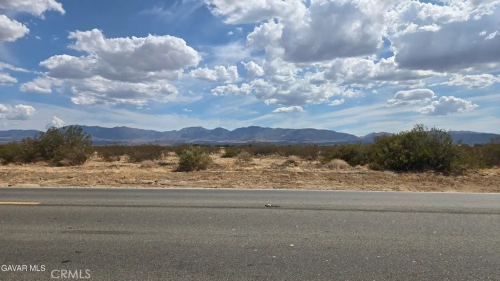 Palmdale Blvd vicinity 117th St E Littlerock, CA 93543