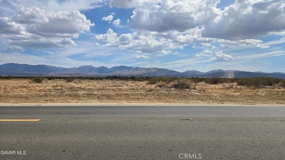 Palmdale Blvd vicinity 117th St E Littlerock, CA 93543